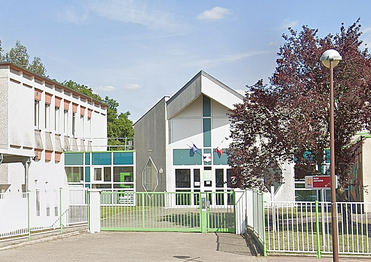 Fausse alerte à la bombe à Petit-Couronne : le collège Louis Pasteur évacué