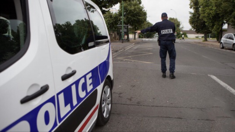 L'automobiliste en infraction a refusé de s'arrêter au contrôle de police - Illustration