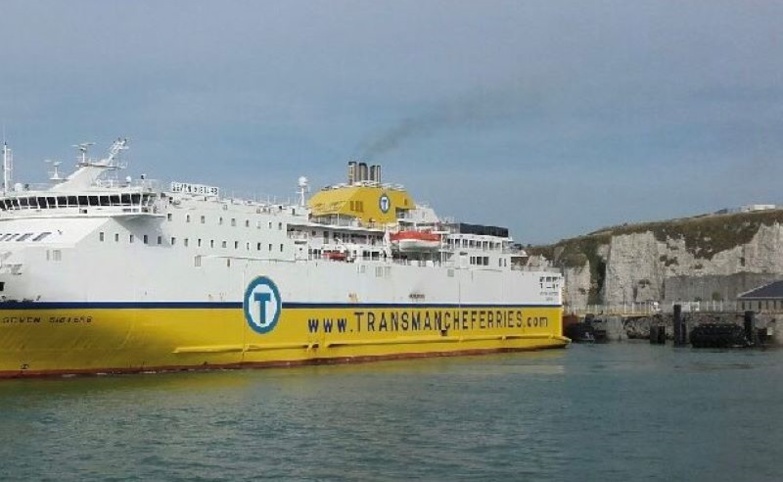 Un couple d’Irakiens et ses quatre enfants ont été découverts cachés dans une fourgonnette au Transmanche de Dieppe - illustration @ infonormandie