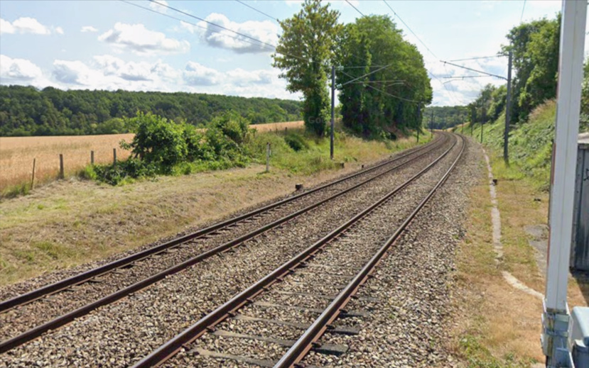 La circulation des trains a été interrompue dans les deux sens à partir de midi entre Bueil et Evreux, dans l'Eure - Illustration Google Maps