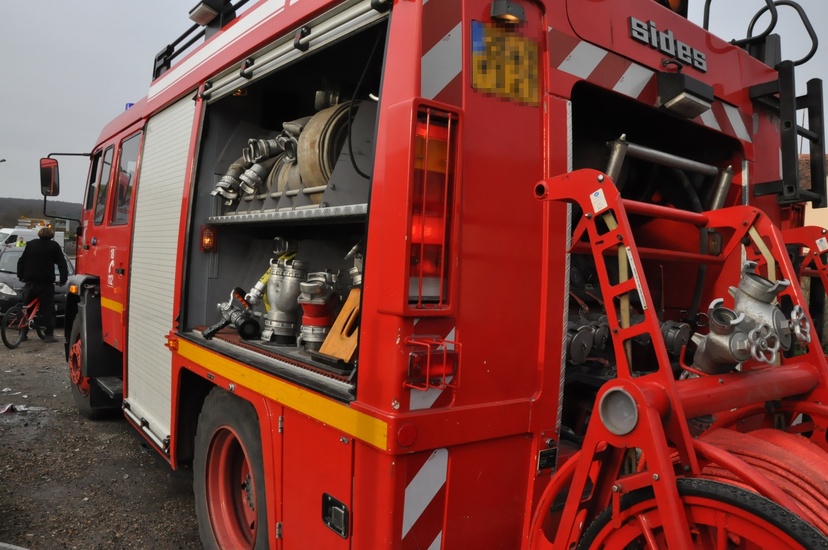 L'intervention mobilise cinq engins et une vingtaine de sapeurs-pompiers - illustration infonormandie