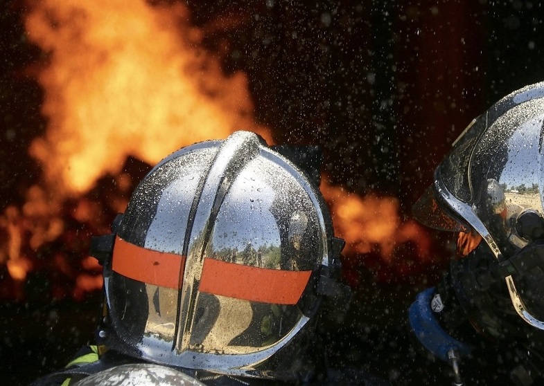 47 sapeurs-pimpiers et de nombreux engins ont été mobilisés toute la journée sur les lieux de l'incendie - Illustration Adobe Stock