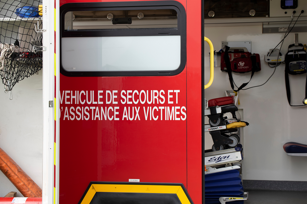 Les blessés ont été transportés à l'hôpital d'Elbeuf par les sapeurs-pompiers - Illustration