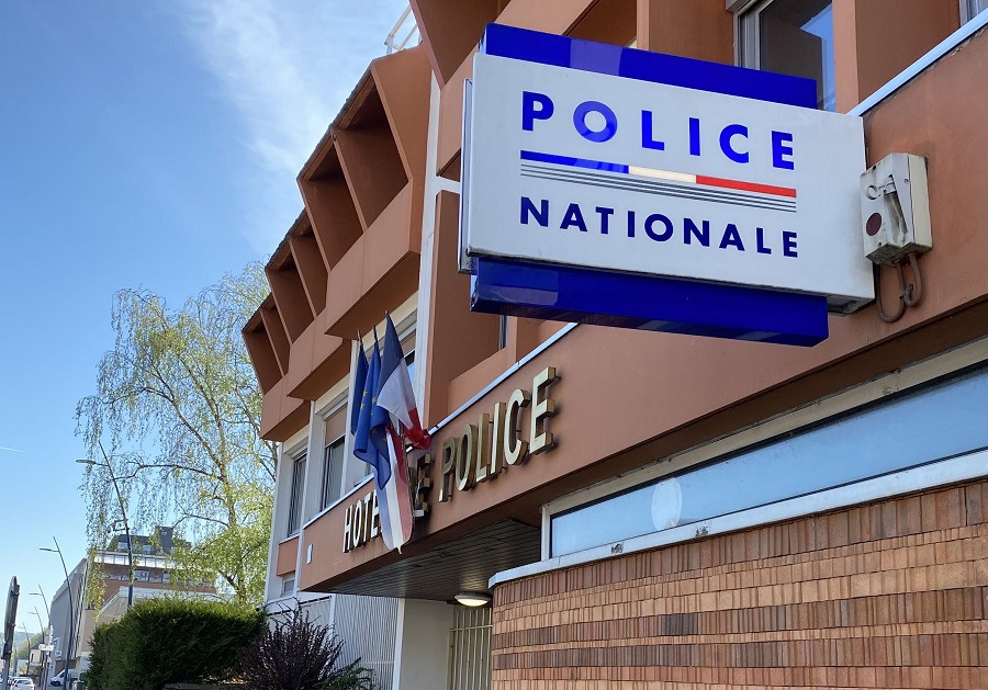 L'auteur présumé des faits a lui-même appelé les secours et s'est présenté à l'hôtel de police - Photo infoNormandie