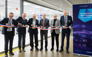 Thales inaugure un nouvel atelier à Pont-Audemer (Eure) dédié à la production de cartes électroniques