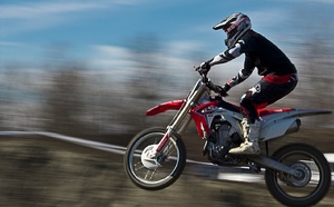 Eure : trois blessés, dont un spectateur, sur le terrain de motocross de La Barre-en-Ouche 