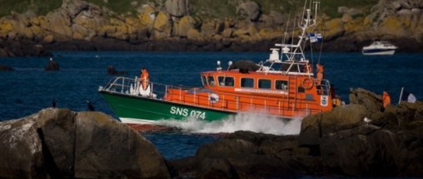 Une fusée de détresse en mer déclenche des recherches au large de Granville