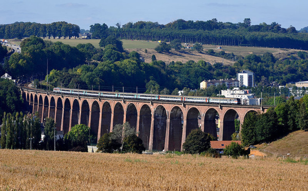 URGENT. Une jeune femme écrasée par le TGV en gare de Barentin