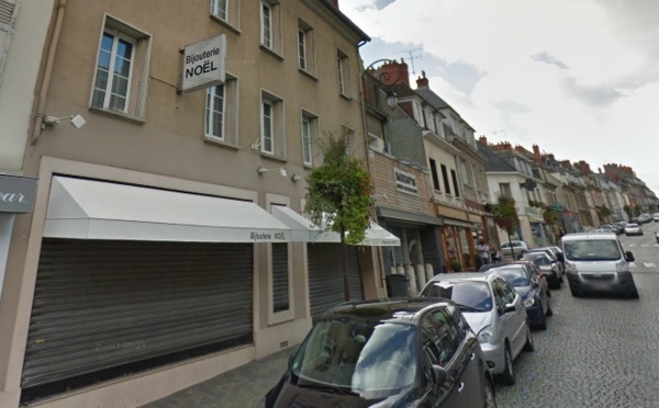 Un couple de bijoutiers pris en otage par un commando qui dévalise sa boutique à Gisors