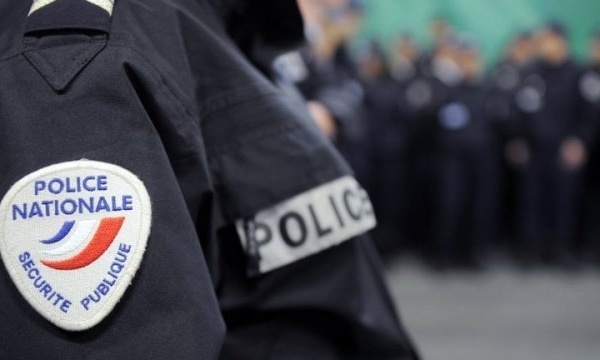 Rouen : trois fétardes, éméchées, insultent un riverain et s'en prennent aux policiers