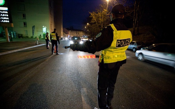 Les Mureaux : deux policiers frappés et blessés lors d'un contrôle routier en Zone de sécurité prioritaire