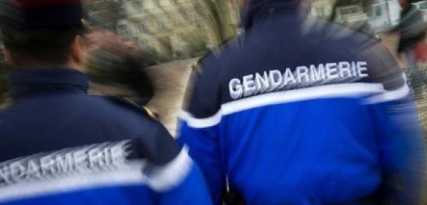 Les Andelys. Interpellé dans la rue par les gendarmes avec un cran d'arrêt et une matraque à la ceinture