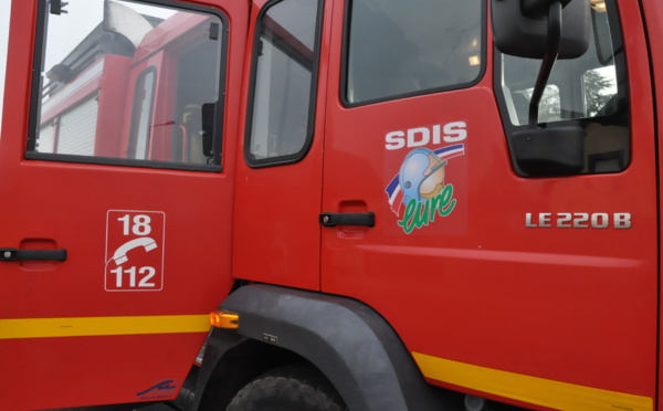 Incendie du magasin de literie à Evreux : un SDF reconnaît avoir allumé le feu