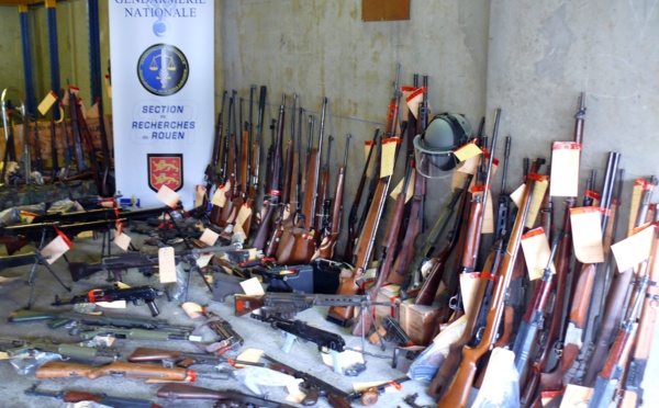 Démantèlement d'un impressionnant trafic d'armes de guerre en France et à l'étranger