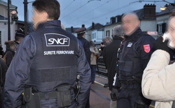 Yvelines : un agent de la police ferroviaire frappé par un voyageur sur la ligne Paris - Mantes