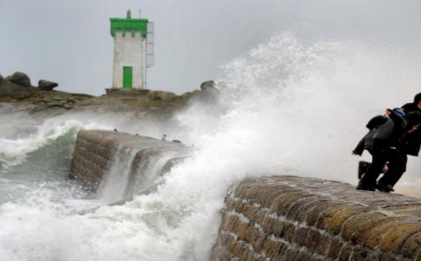 Mise en garde : vent violent et risques de submersion sur le littoral en Seine-Maritime