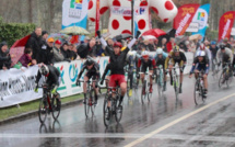 Deux coureurs cyclistes blessés à Pavilly sur le Tour de Normandie 