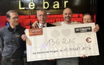 Avec une mise de 5€, il décroche le jackpot de 136 216€ au casino de Forges-les-Eaux 