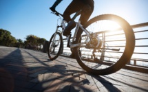 A Saint-Pierre-lès-Elbeuf, un cycliste percuté par un automobiliste qui prend la fuite