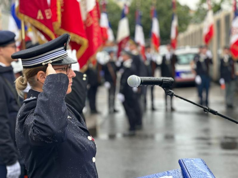 Hommage aux policiers